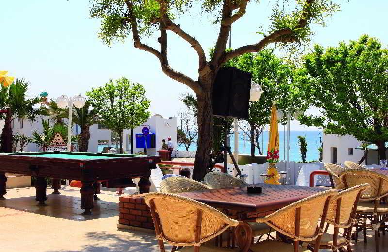 Marina Apartments Kokkari Esterno foto